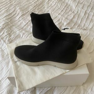 Vince Tyra Sock Sneaker